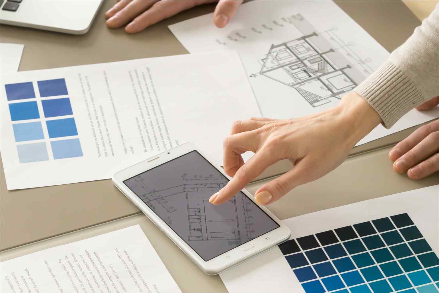 Commercial and product teams aligning an export order and its approved standard